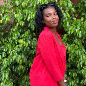 Meet your Posher, Rosa